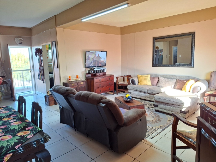 1 Bedroom Property for Sale in Potchefstroom South North West